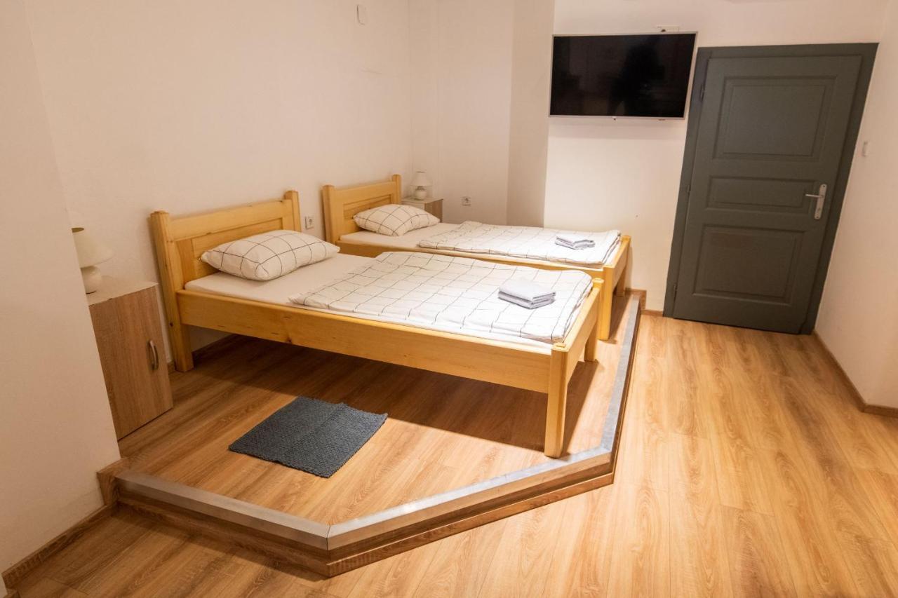 Hostel Vojnik Экстерьер фото